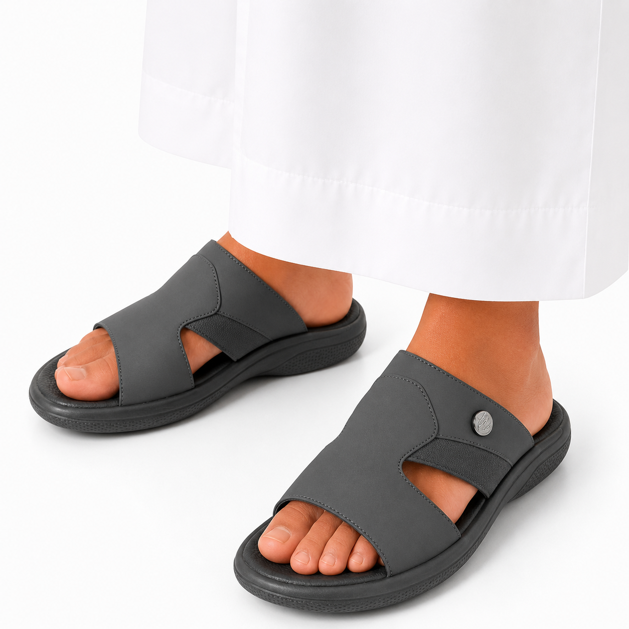 Qasr | Royal Shield Arabic Slipper | AD-06